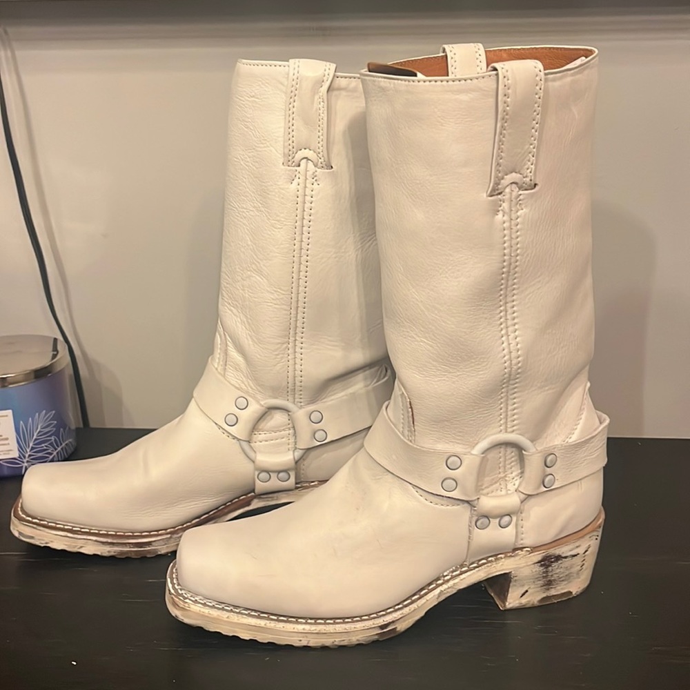 Brand new Frye boots
